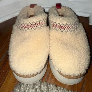 UGG Tazz Slipper Heritage Braid Natural